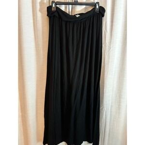 Ladies black maxi skirt